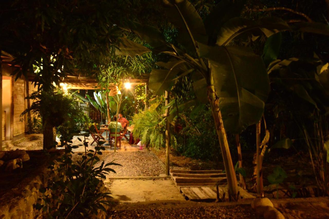 La Percha Hostal Palomino Exterior photo