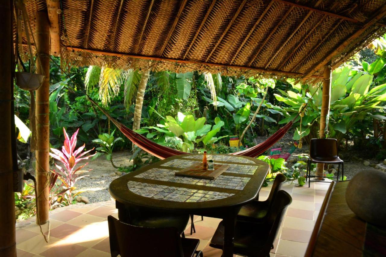 La Percha Hostal Palomino Exterior photo