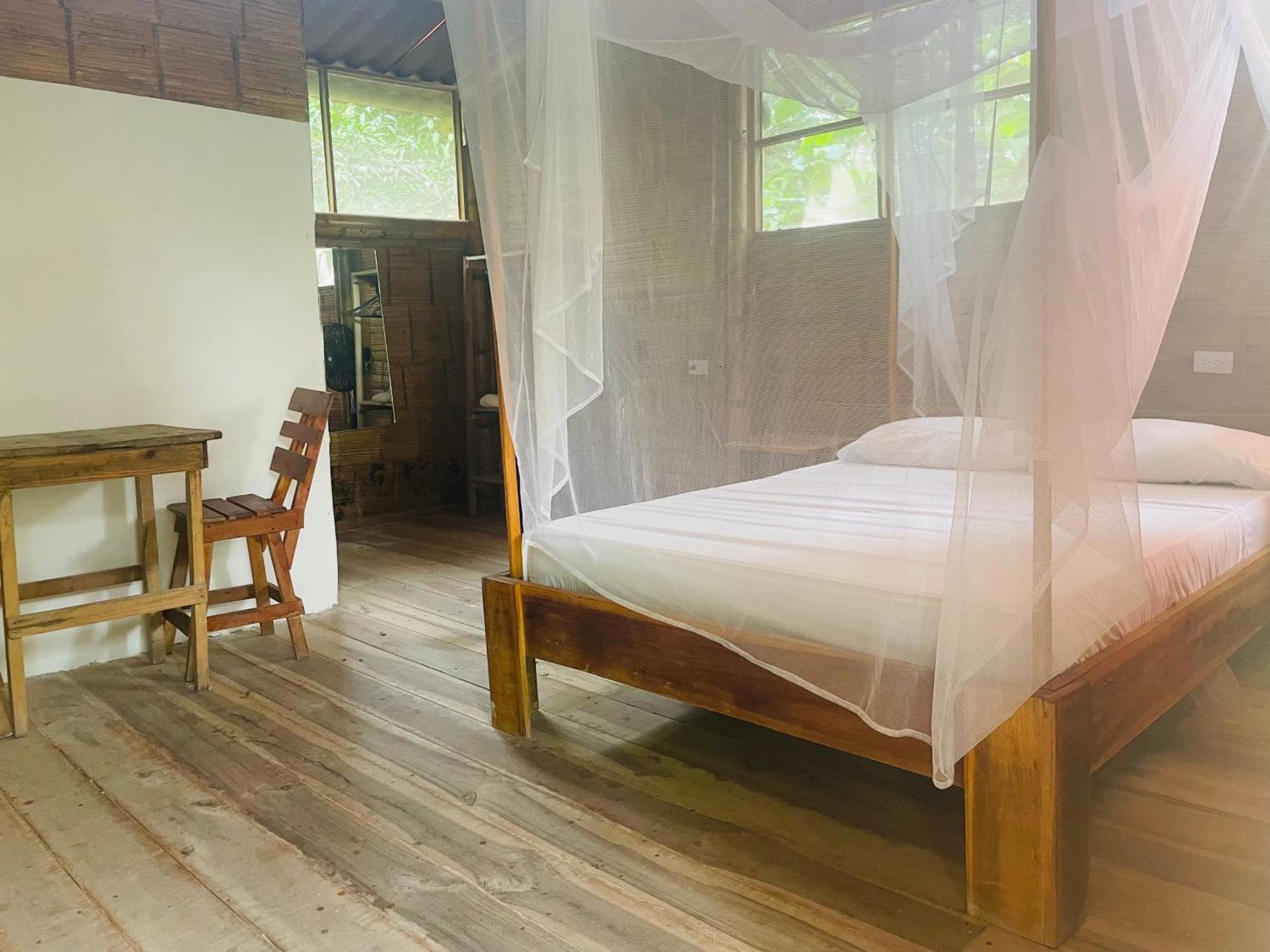 La Percha Hostal Palomino Room photo